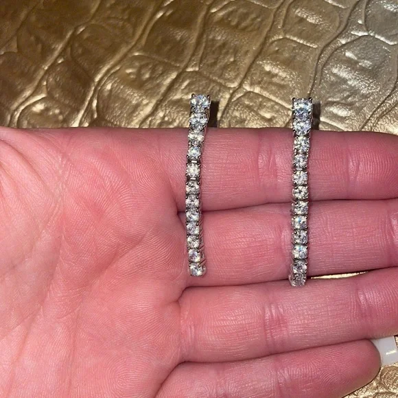 925 sterling silver gorgeous earrings - Picture 1 of 2